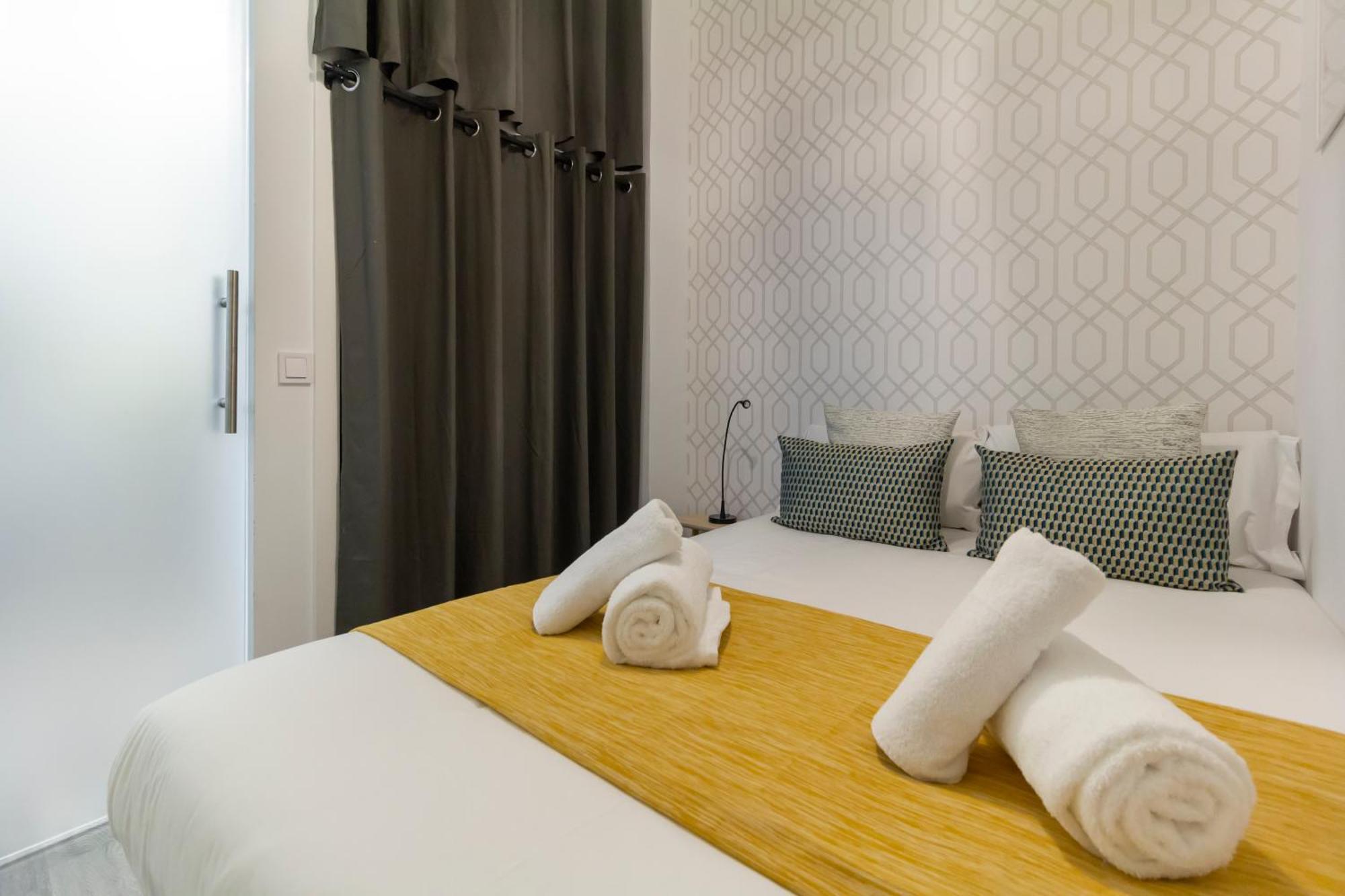 Ronda de Valencia Apartment Madrid Exterior foto