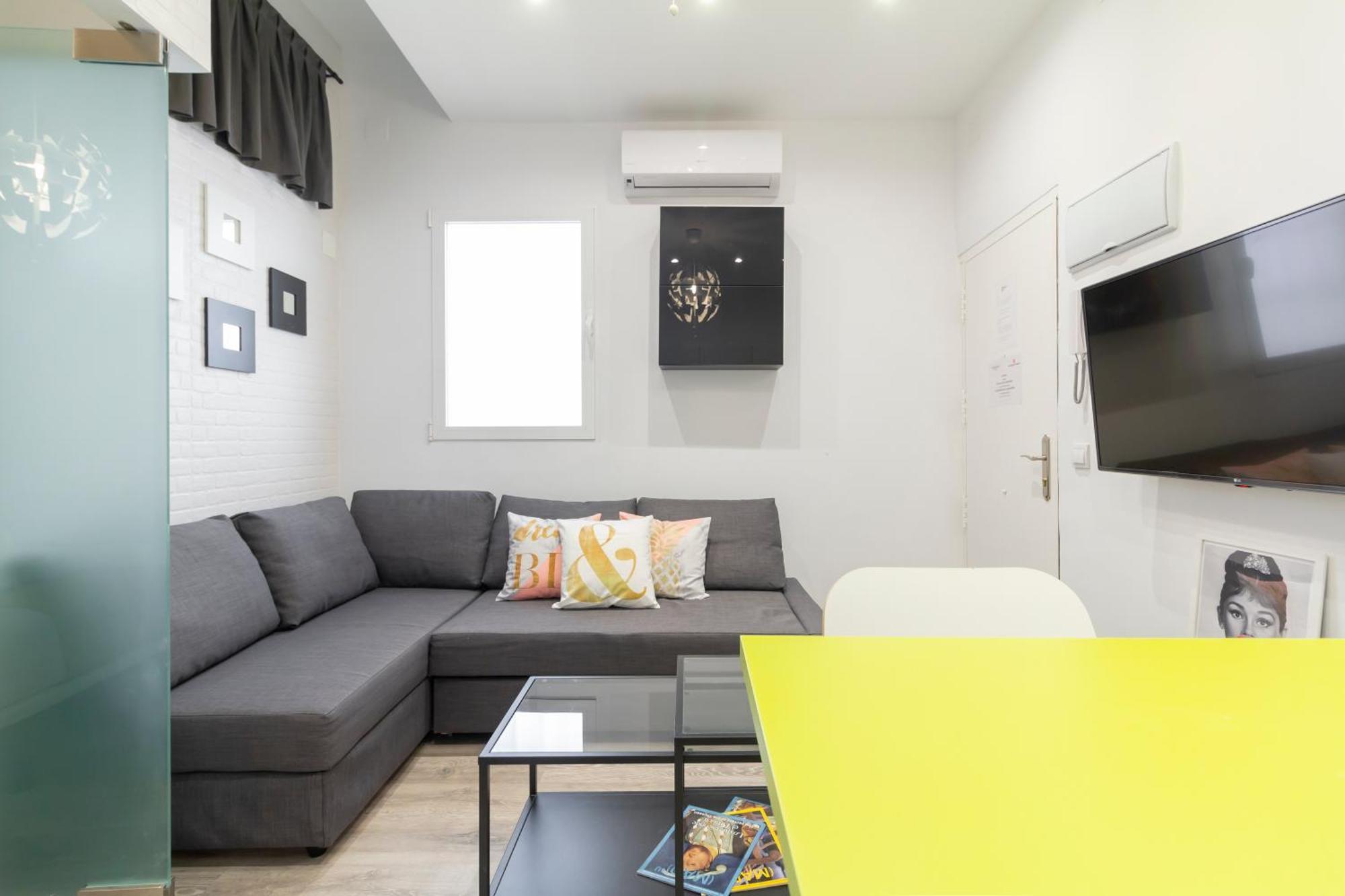 Ronda de Valencia Apartment Madrid Exterior foto